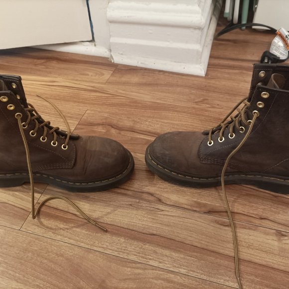 Dr Martens boots - Picture 5 of 8
